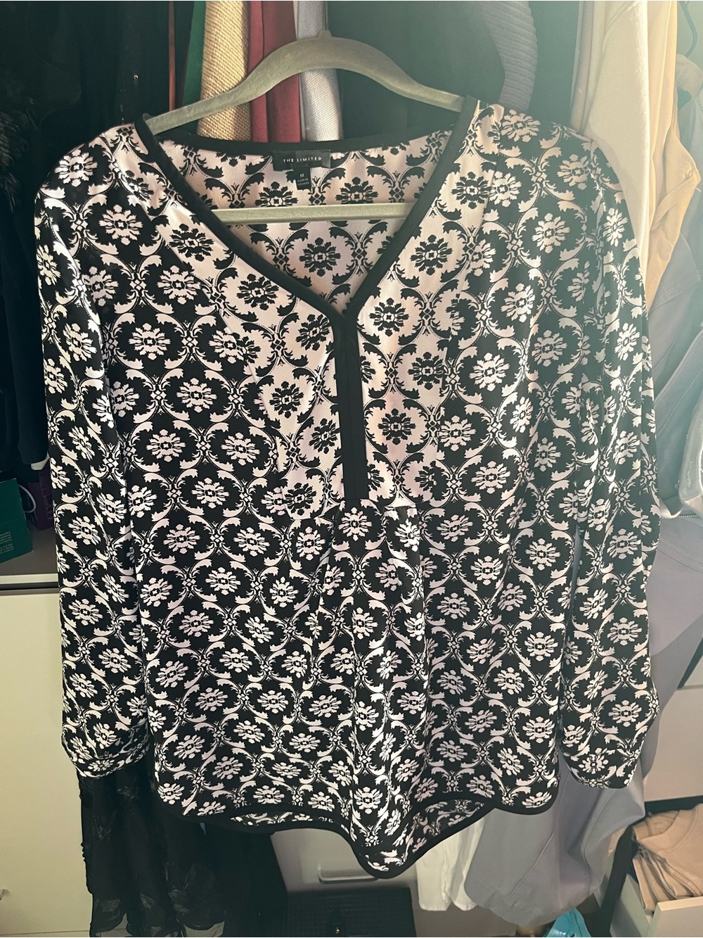 The Limited Black & White Floral V-Neck Tunic